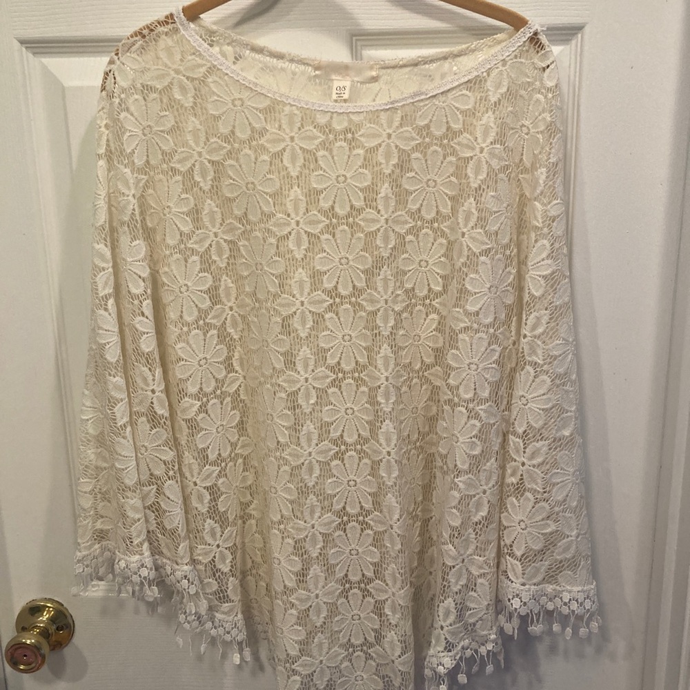 Francesca’s Floral Poncho